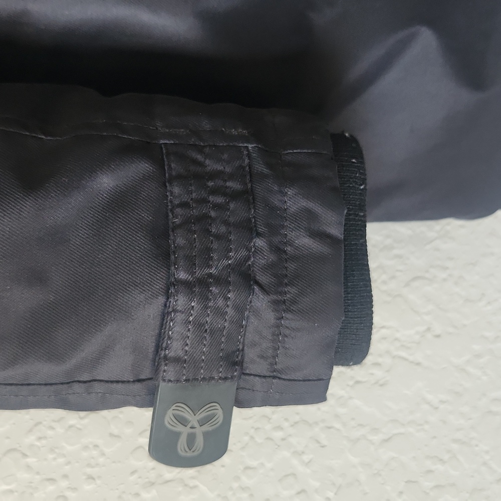 Aritzia TNA Summit Parka Small - Picture 6 of 12